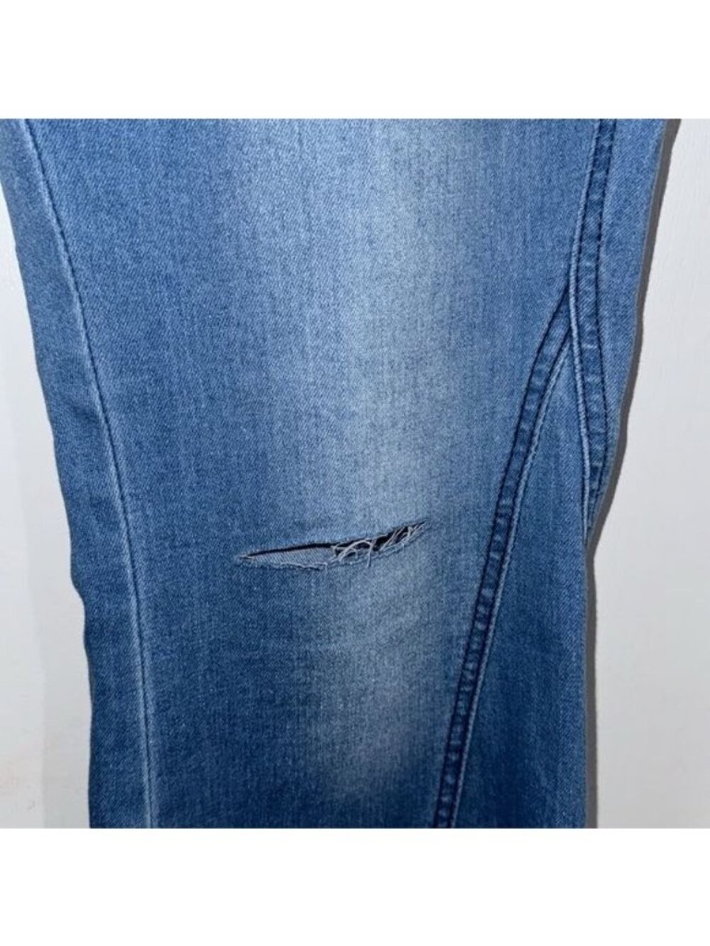 Womens XL Denim Bell-Bottom Jeans With Frayed Hem - Picture 5 of 13